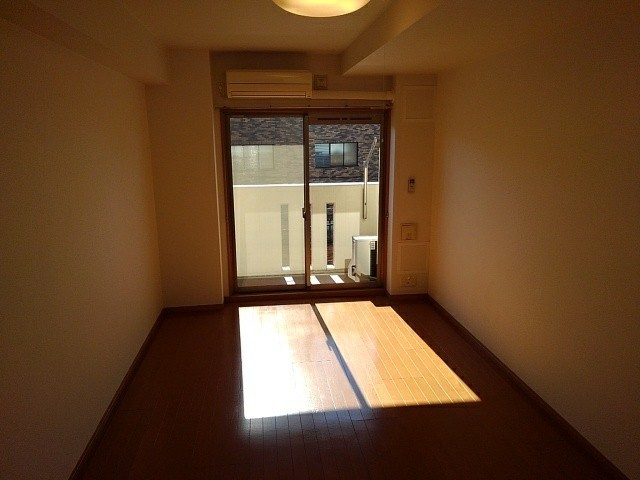 エレガンス富士の居間・リビング