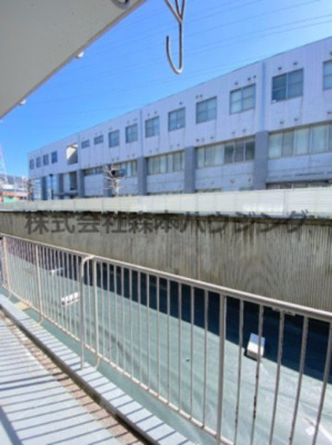 【展望】 | 　松栄畷ハイツ | 室内からの眺望です