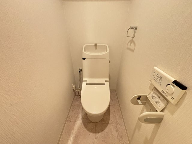 （旧）ＢＥＬＬＡＧＩＯ川口本町のトイレ|別号室参考写真です。