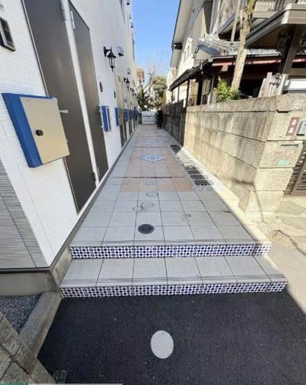 【エントランス】