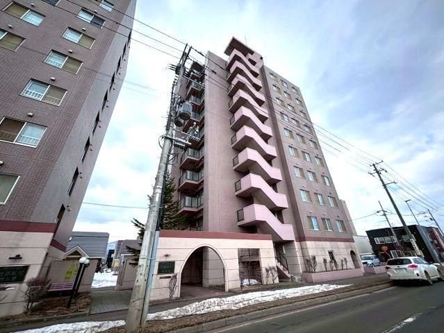 パシフィック発寒駅前壱番館