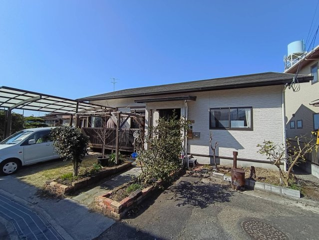 西条市大町396-2　中古戸建
