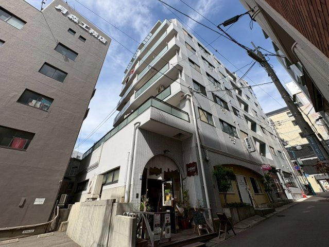 サンビルダー王子公園