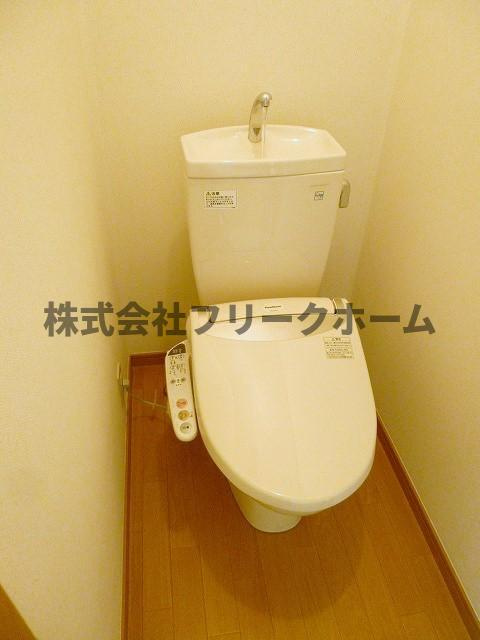 杉並区松庵１丁目のアパートのトイレ