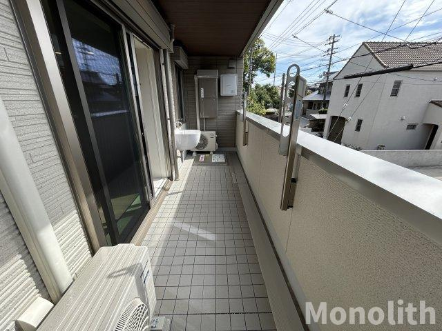 アルテーヌ浜寺元町B棟のバルコニー