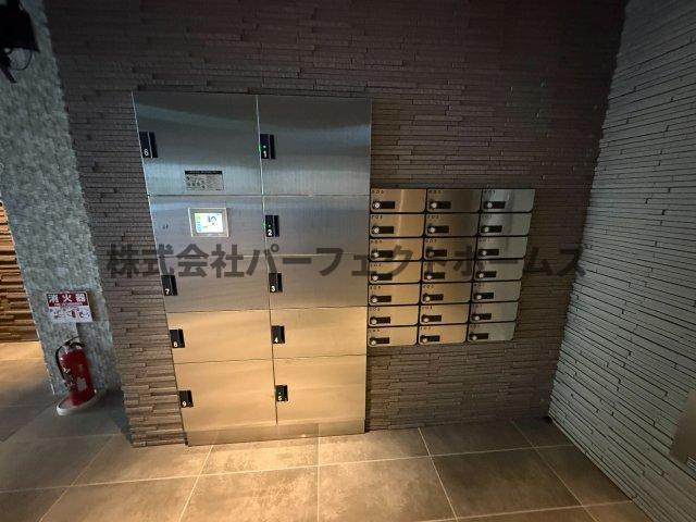 ボンヌ・サンテ枚方公園駅前の設備|宅配BOX
