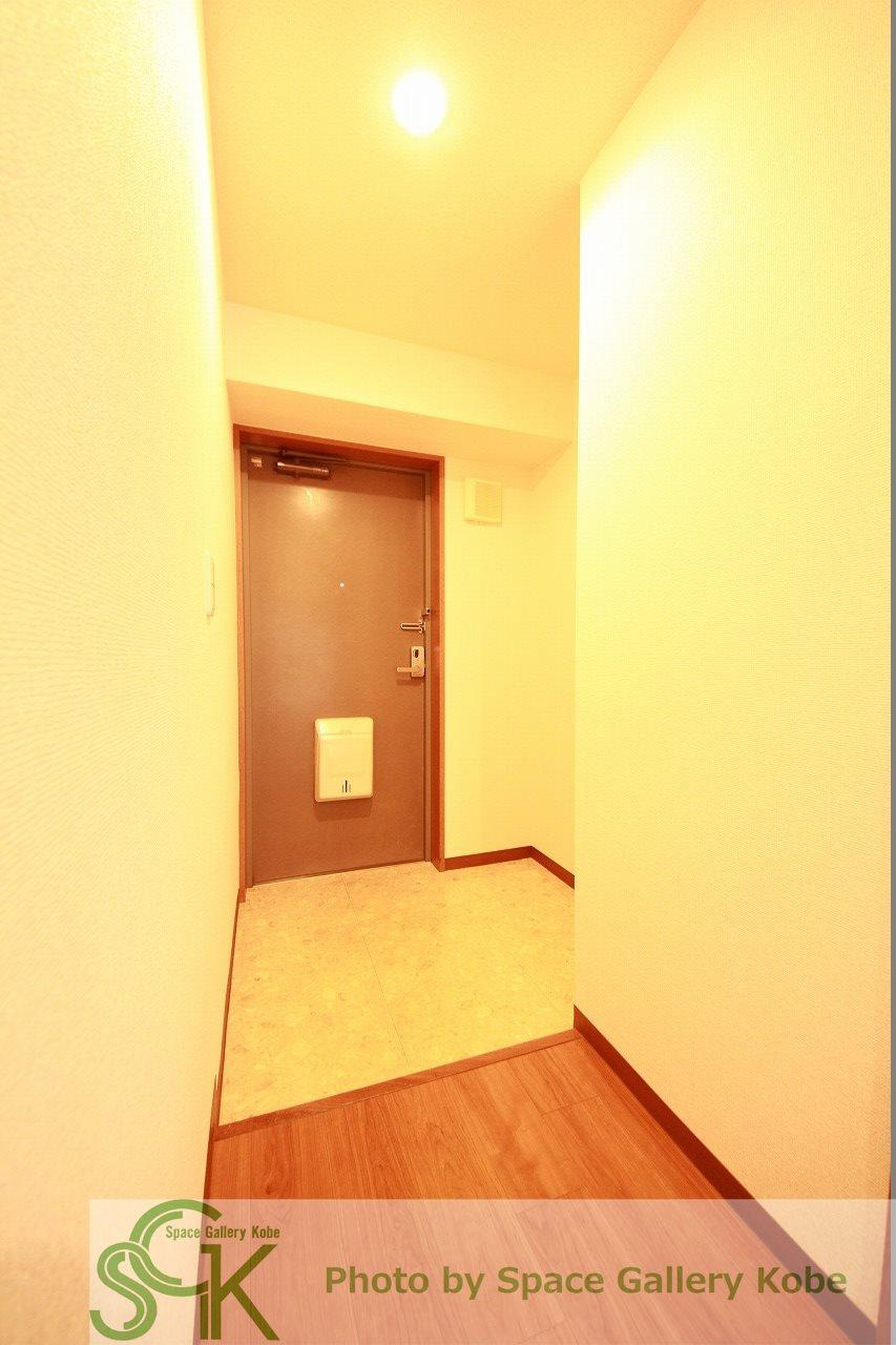 ウエストコート8番街・2番館の玄関|※お部屋により仕様が異なる可能性があります。