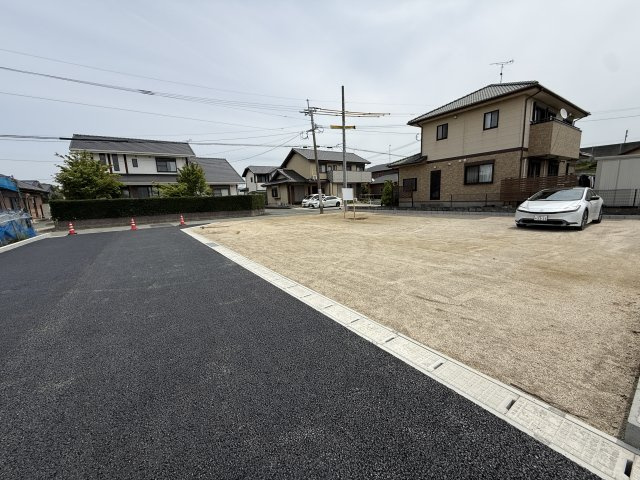 室岡3区画分譲地の外観