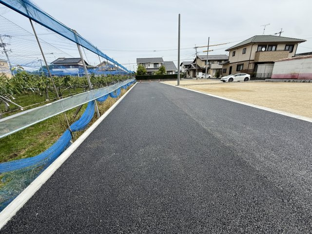 室岡3区画分譲地の周辺