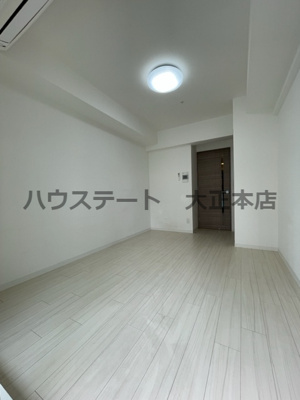 【居間・リビング】 | ジアコスモ難波南 仲介手数料無料