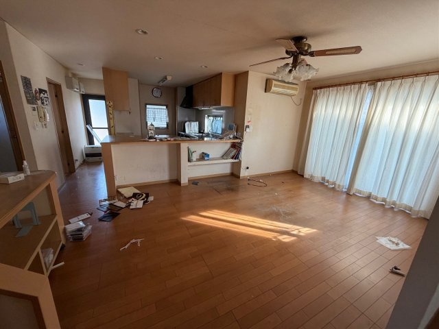　☆豊田市駒場町　３ＳＬＤＫの戸建☆の居間・リビング