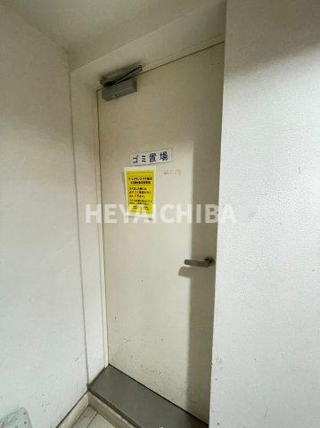 ラ・レジダンス・ド・千駄木のその他共用部分|敷地内ゴミ置き場