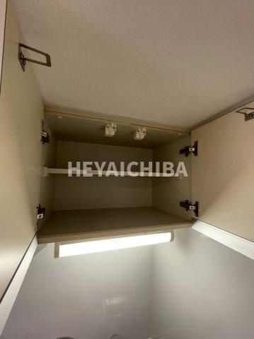 ラ・レジダンス・ド・千駄木のキッチン|上部収納