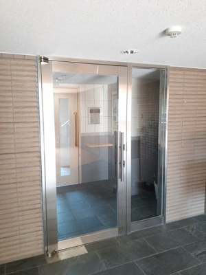 【エントランス】 | ポンドサイドＫ