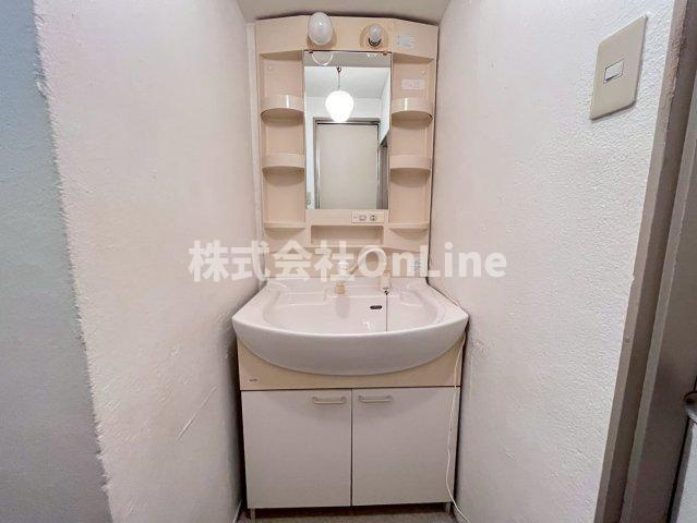 カトレアハイツの独立洗面台