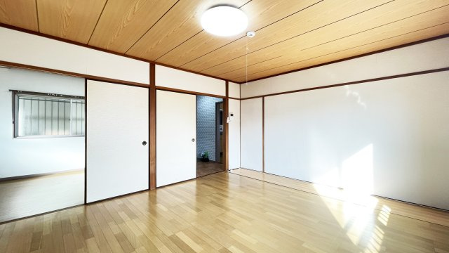 ことぶきマンションの居間・リビング