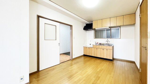 ことぶきマンションの居間・リビング
