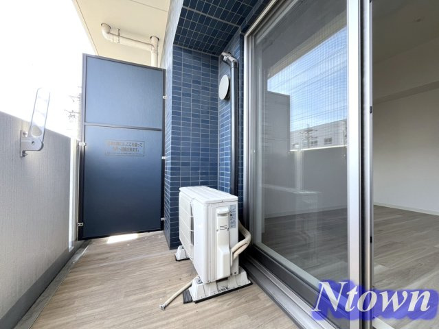 【バルコニー】 | プレサンスNAGOYA本陣 | 開放的で明るい空間を演出してくれるバルコニーです