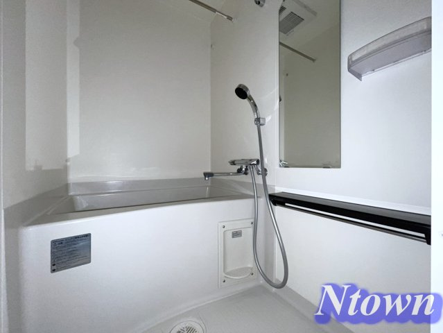 【浴室】 | プレサンスNAGOYA本陣 | 落ち着いた空間のお風呂です