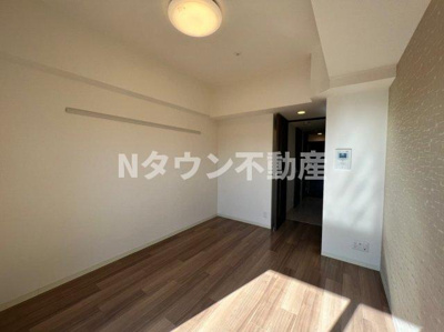 【居間・リビング】 | プレサンスNAGOYA本陣 | こちらの居間で趣味の時間をお楽しみください