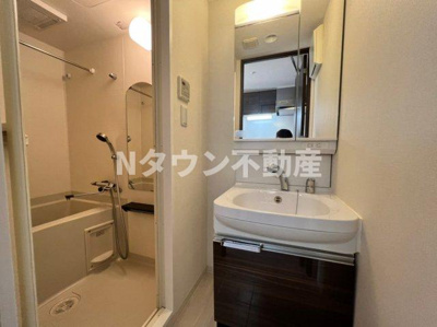 【洗面所】 | プレサンスNAGOYA本陣 | 忙しい朝には欠かせない洗面所です