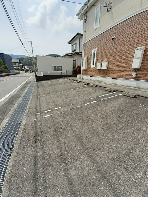 ヴィラ　プリティの駐車場|駐車場