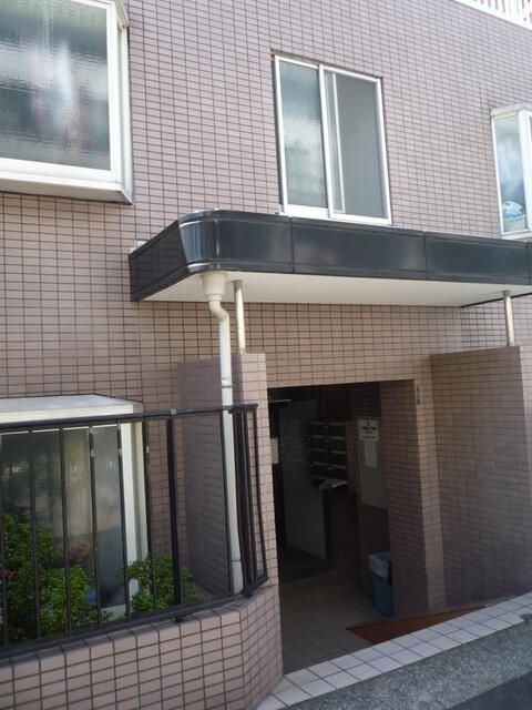 アーバ・ハイツ西早稲田の外観