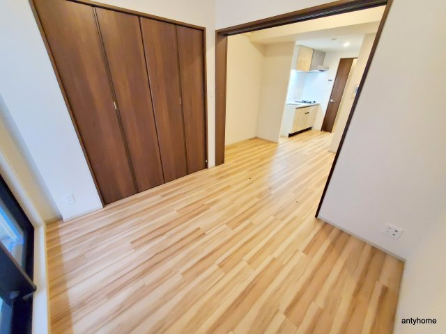 スプランディッド難波3　仲介手数料無料の寝室