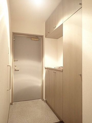 一の蔵レジデンスの玄関