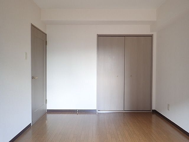 一の蔵レジデンスの洋室