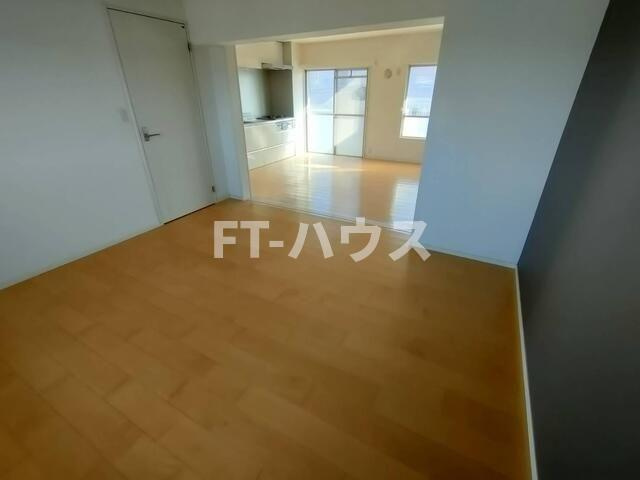 さつきが丘団地１６号棟のその他