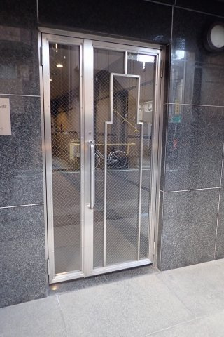 コンフォート目白台のエントランス