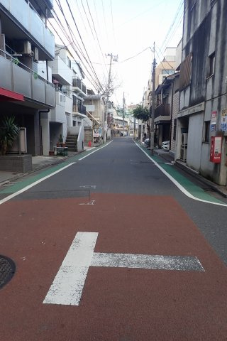 コンフォート目白台の周辺