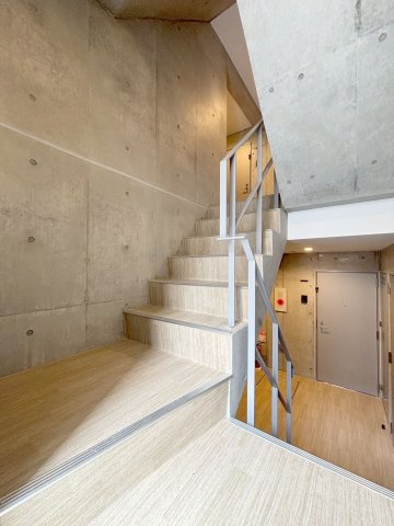 「防音マンション」スカイラシクラス田園調布のロビー|毎日通るロビーはこのようになっています