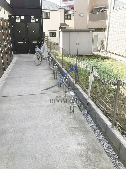 ロイヤル ウィステリアのエントランス|エントランスです。