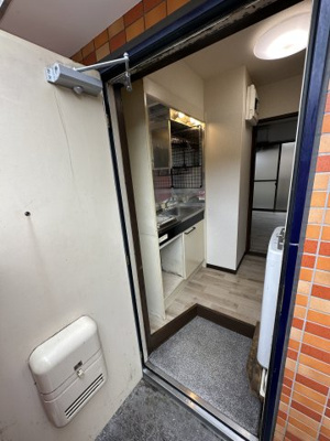 【玄関】 | グローバルハイツ赤門