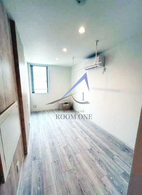 フラシア高島平の居間・リビング|洋室のお部屋です。