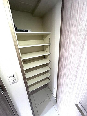 【収納】 | プレサンスロジェ天王寺真田山公園 | シューズインクロゼット