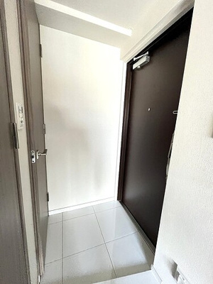 【玄関】 | プレサンスロジェ天王寺真田山公園 | 落ち着いた玄関です