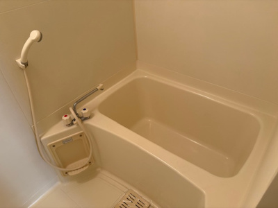 【浴室】 | エンプレス上本町 | 日々の疲れを癒すお風呂付です