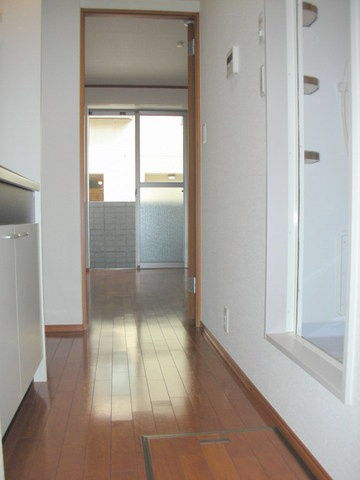 メゾンシグナスの内装|★玄関からの眺めです★