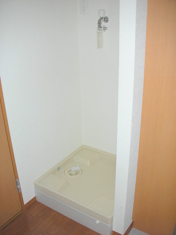 メゾンシグナスの洗面所|★室内洗濯機置場★