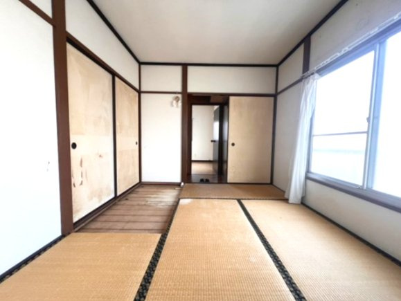 さいたま市見沼区　中古戸建　レトロな趣を楽しむ戸建て｜DIY・リノベ向き物件の和室|落ち着いた和室です