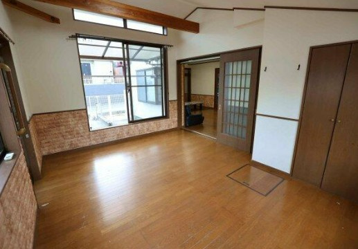 【中古】入間郡毛呂山町西戸中古住宅の洋室|1F 9.5帖洋室です☆