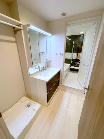 アダージォ阿佐谷の洗面所