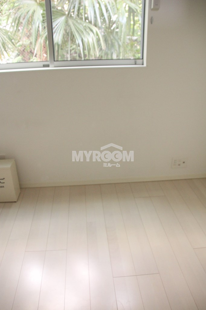 グランリュクスの居間・リビング|ホワイトフローリング☆