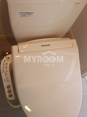 グランリュクスのトイレ|温水洗浄機能付トイレ☆