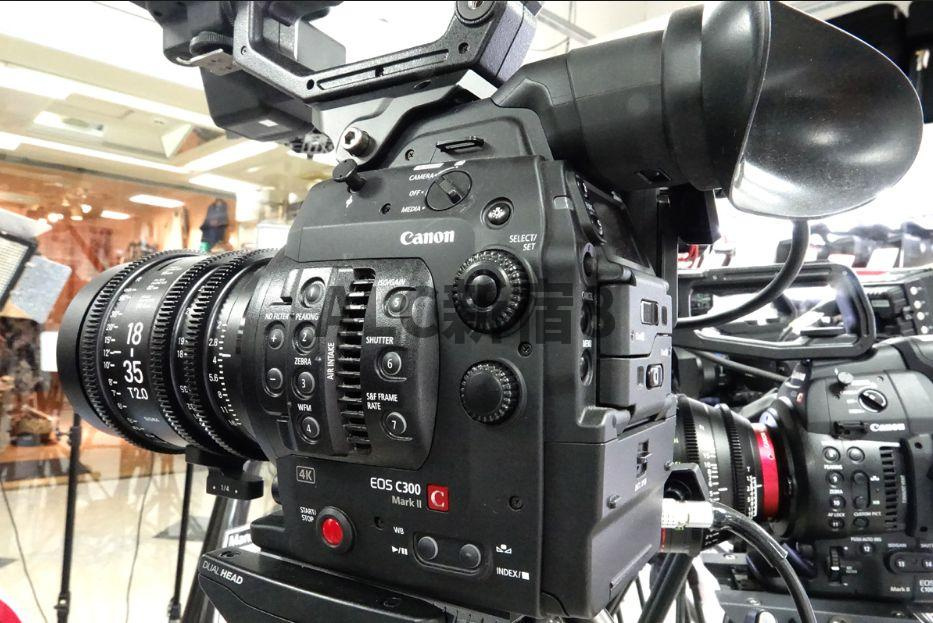 TOP中野第2の周辺|ブロードウェイ内　カメラ店