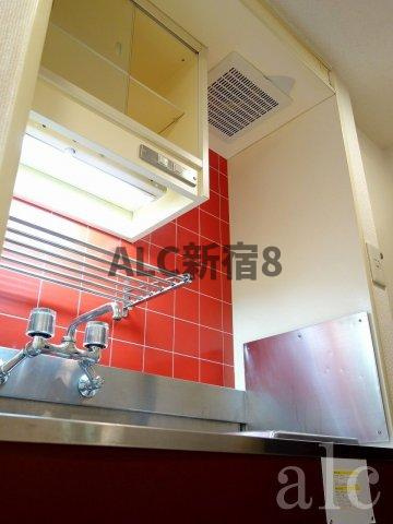 TOP中野第2の展望|キッチン上部