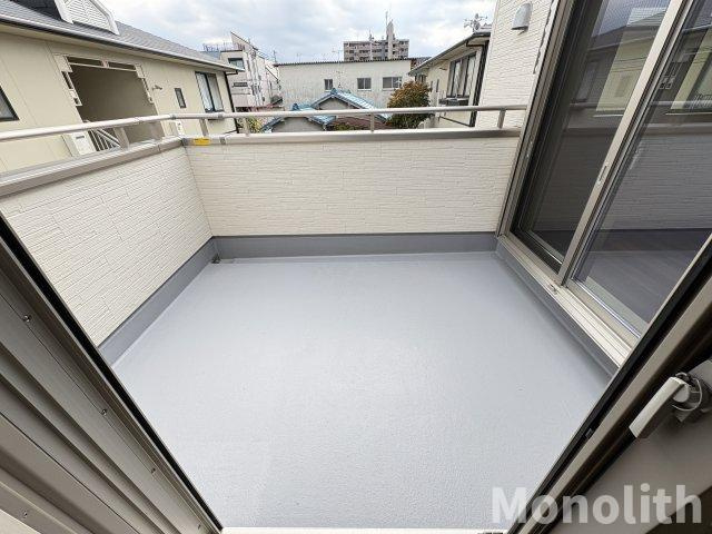 岸和田市西大路町2号棟・戸建のバルコニー